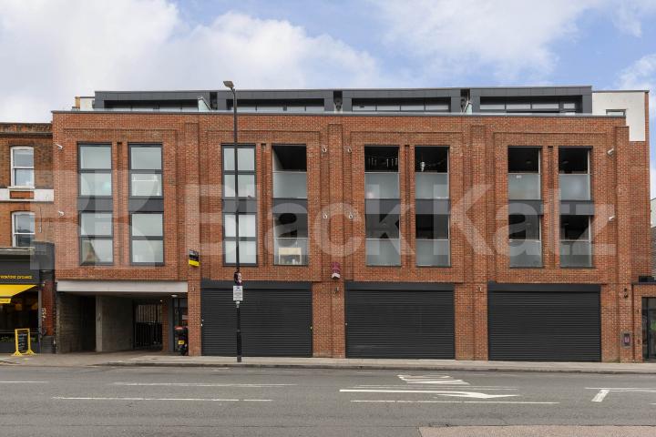 Spacious two bedroom and two bathroom with a large private balcony Tottenham Lane, Crouch End